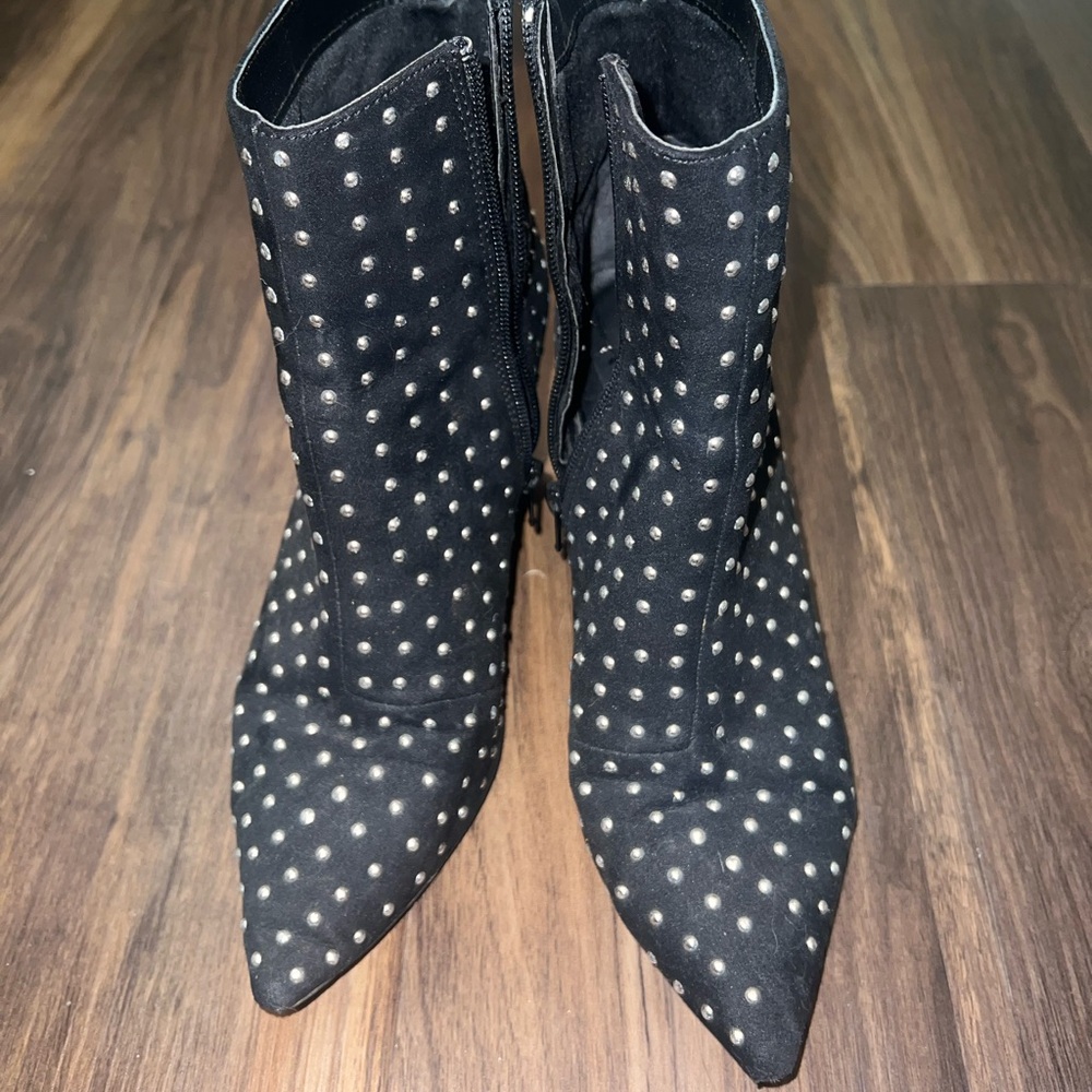 Vestique Studded Black Ankle Boots